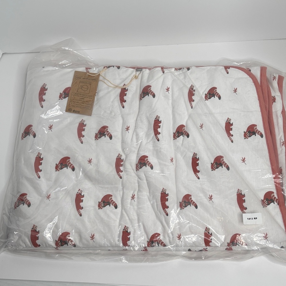 Kyte Baby Red Panda Toddler Blanket 1.0 TOG NWT Discontinued Print Bamboo